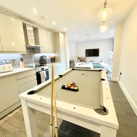 D & D Luxury Apartments スタンモア エクステリア 写真