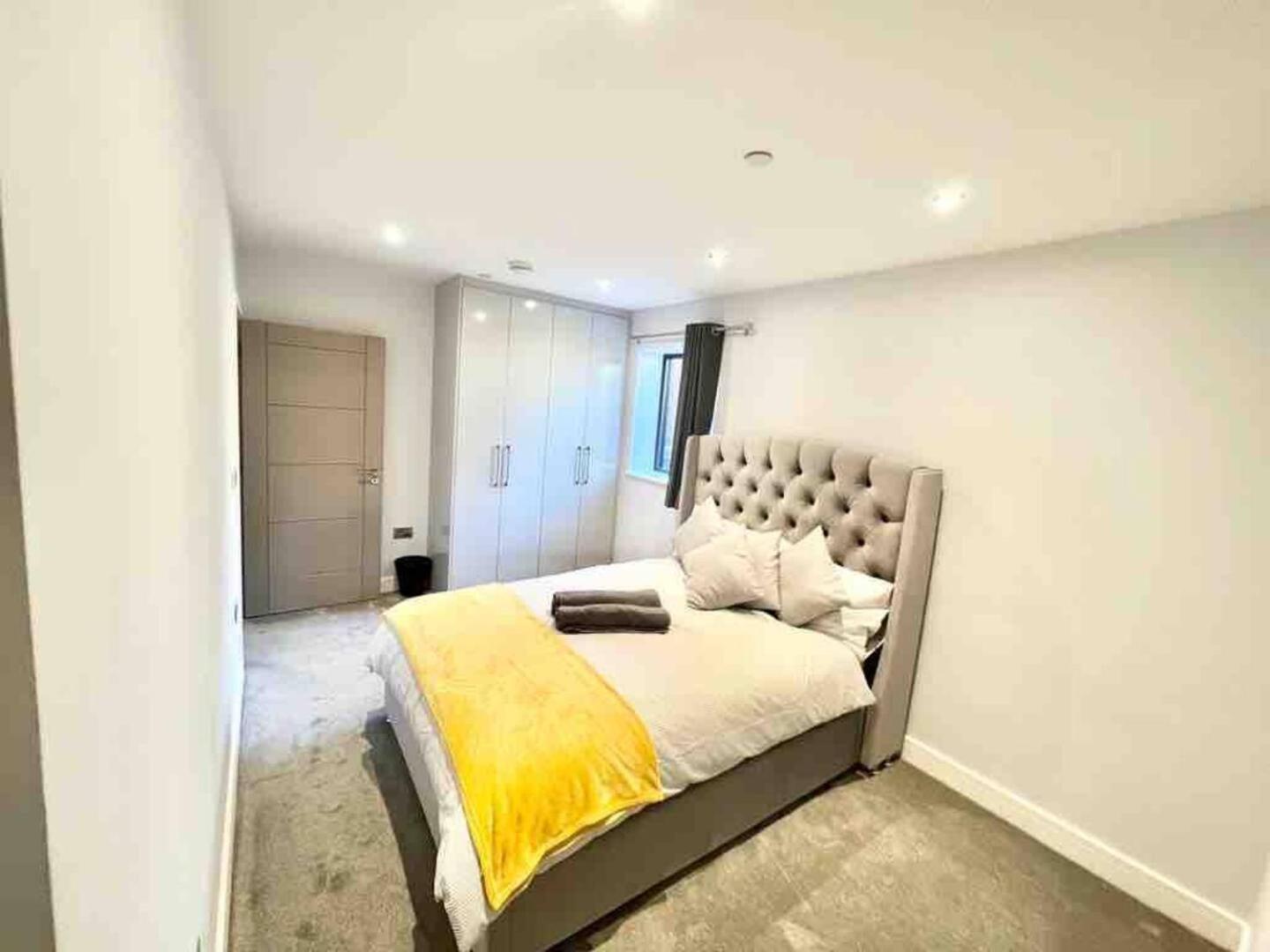 D & D Luxury Apartments スタンモア エクステリア 写真