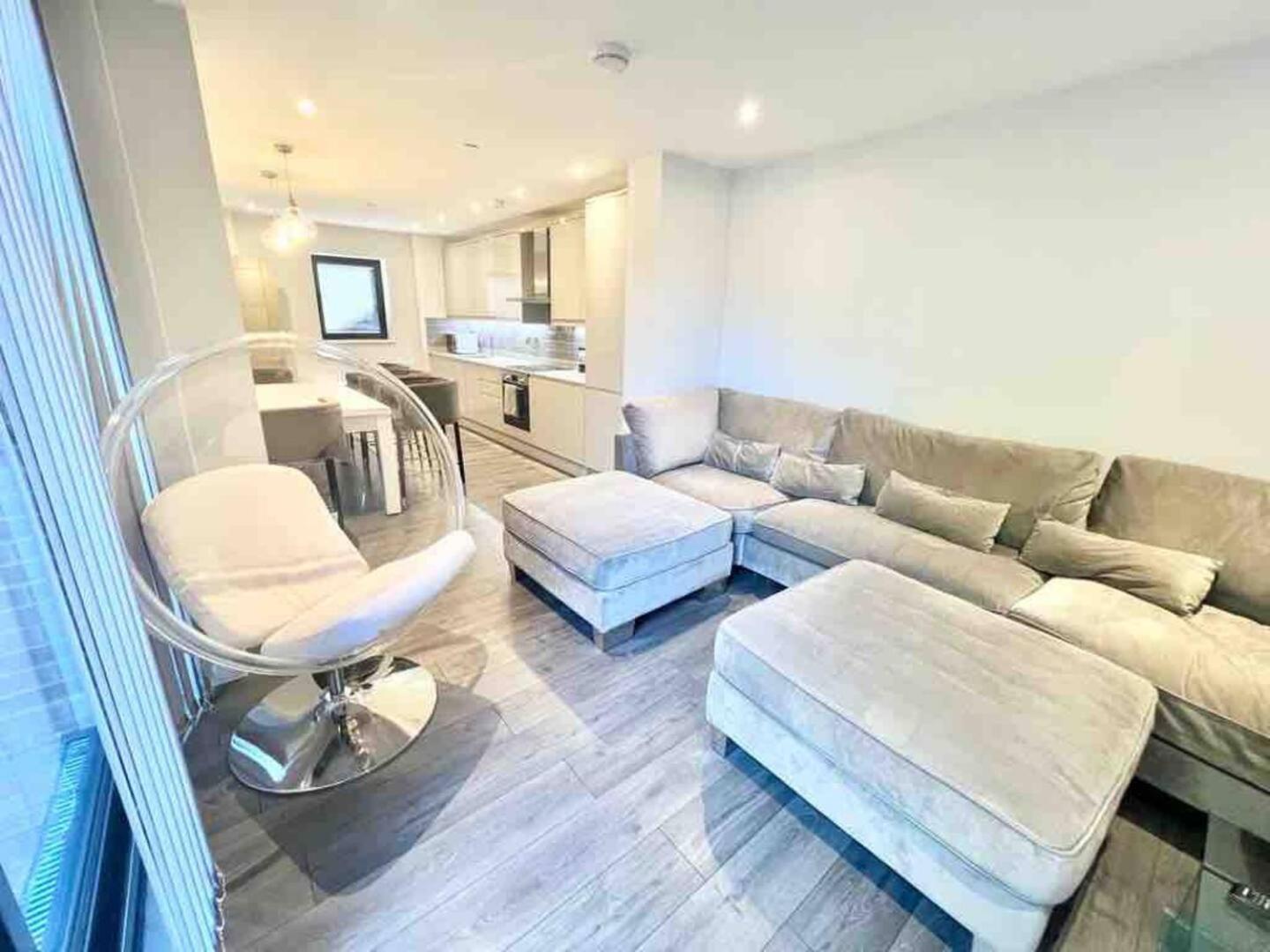 D & D Luxury Apartments スタンモア エクステリア 写真