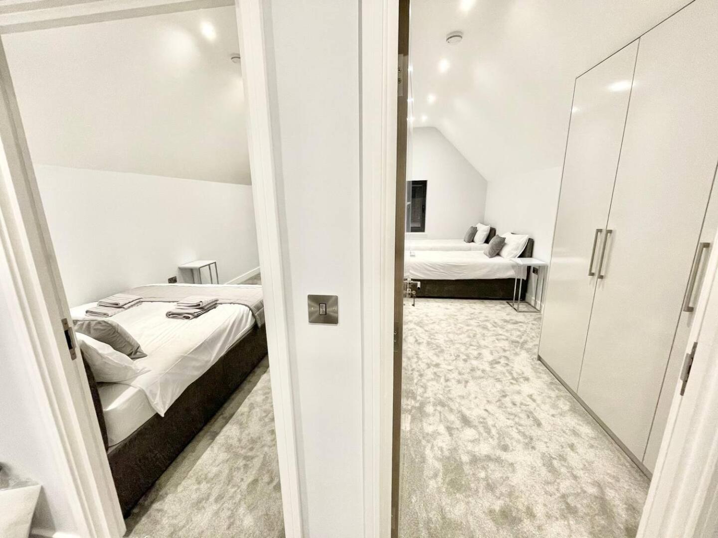 D & D Luxury Apartments スタンモア エクステリア 写真