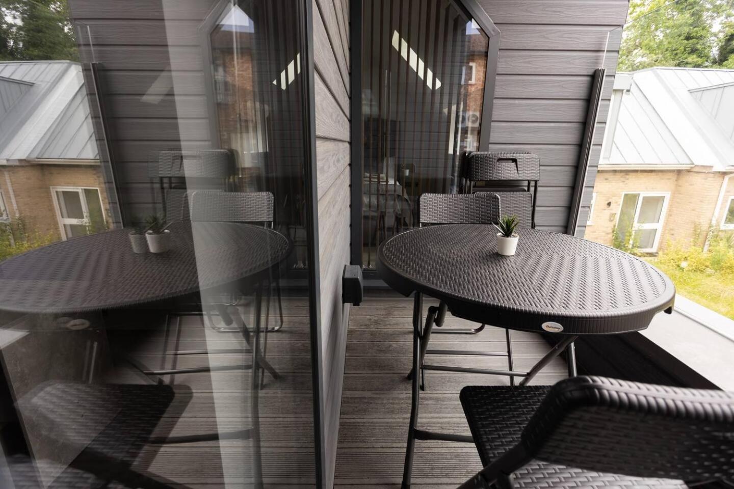 D & D Luxury Apartments スタンモア エクステリア 写真